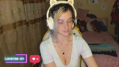 cata__s na Cam4: slike in profil