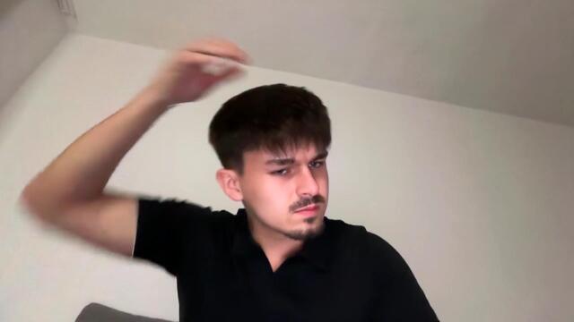 charlton-lee: عارضة كاميرا ويب على Flirt4Free
