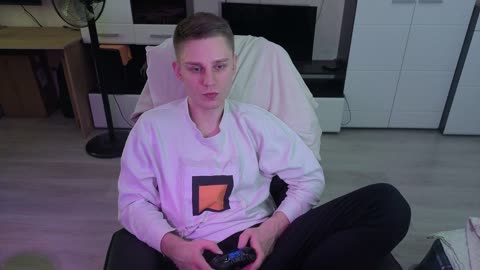 crybaby282, model webcam de BongaCams: fotos