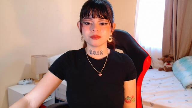 hana-mori na Flirt4Free: slike in profil