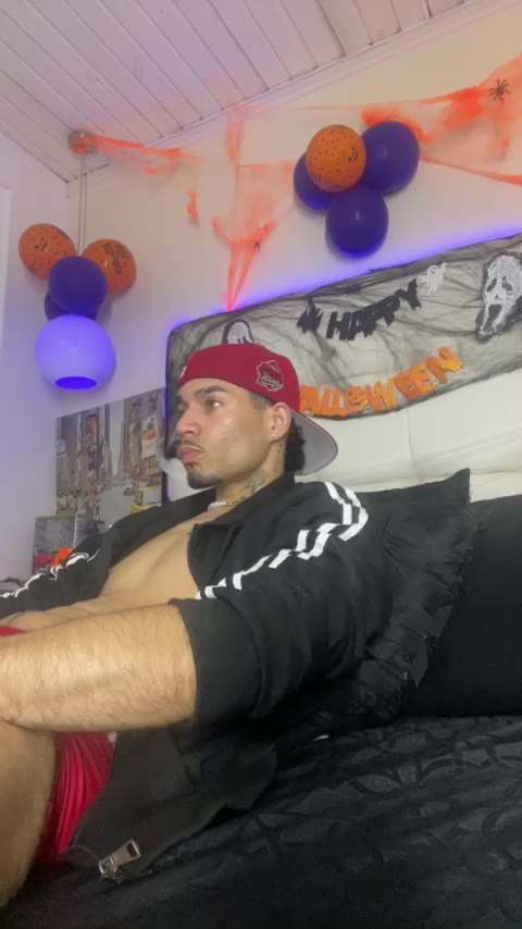denieltaylor na LiveJasmin: fotky a profil