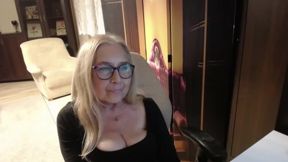 perfectsofia — XloveCam ওয়েবক্যাম মডেল: ছবি