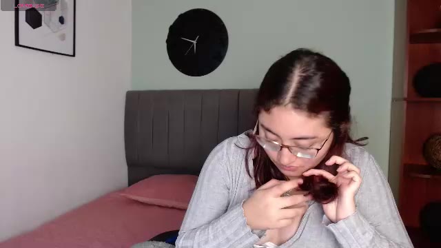 iza_cruz — Chaturbate: ფოტოები და პროფილი