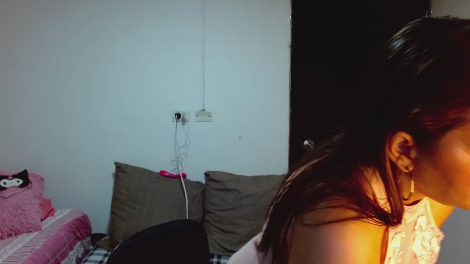 caromasha – Webcam-Modell auf Cam4