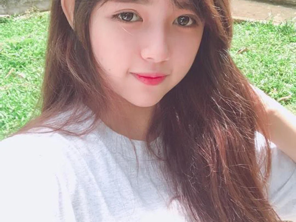 Preview photo of webcam model Vietnam_girrl1998 on Stripchat