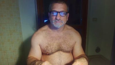 915051 në Cam4: foto dhe profili