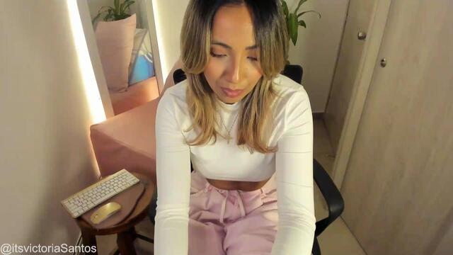 victoria-sant — Flirt4Freeのライブ配信モデル：写真・プロフィール