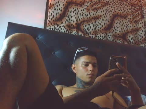 Preview photo of webcam model galaxias-21 on BongaCams