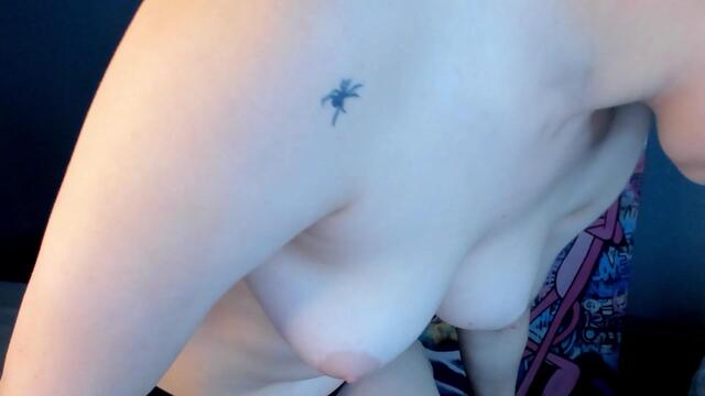 Preview photo of webcam model pink-freya on Flirt4Free