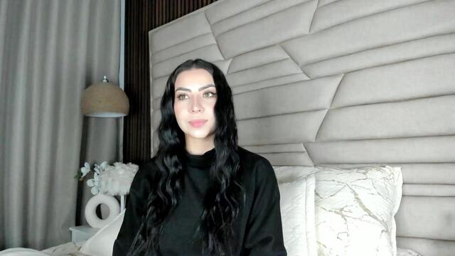 ella-audrey — Flirt4Free 直播模特：照片与资料