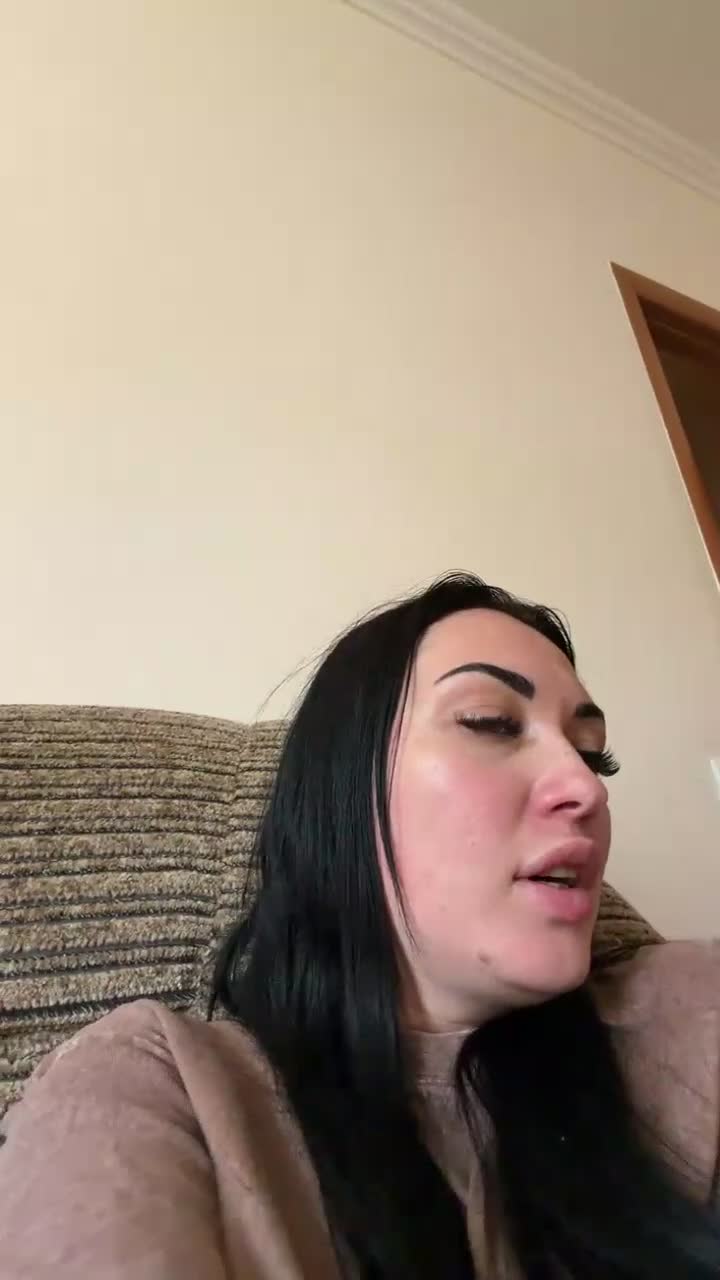 xioni na XloveCam: fotky a profil