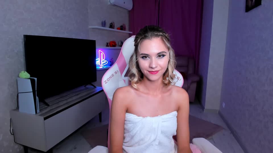 ellacurtise, webcammodel op XloveCam: foto's