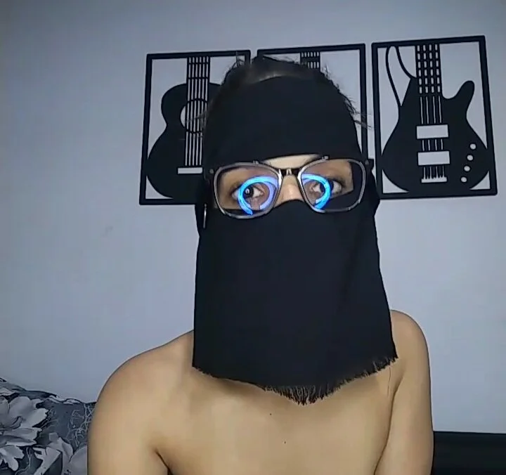 XAMSTERLAYV, μοντέλο webcam στο Stripchat