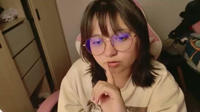 iam_zoechan – Chaturbate webkamerás modell
