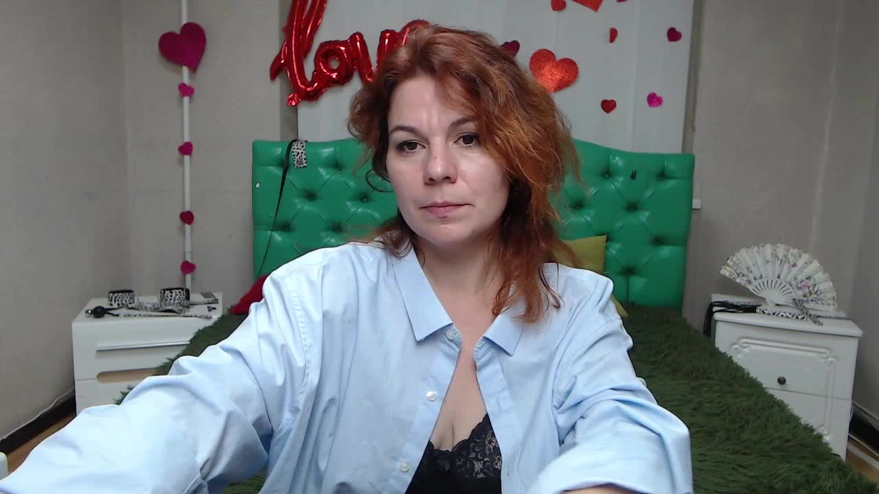 zhenianikrasova, webcammodel på XloveCam: fotos