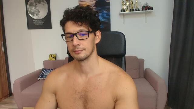 brutus-k, μοντέλο webcam στο Flirt4Free
