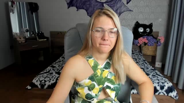 anshante – уебкам модел в XloveCam: снимки