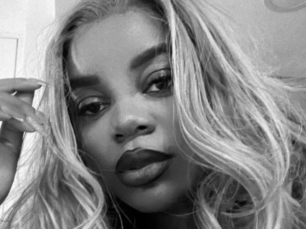 mia-brit, cam model su Stripchat: foto
