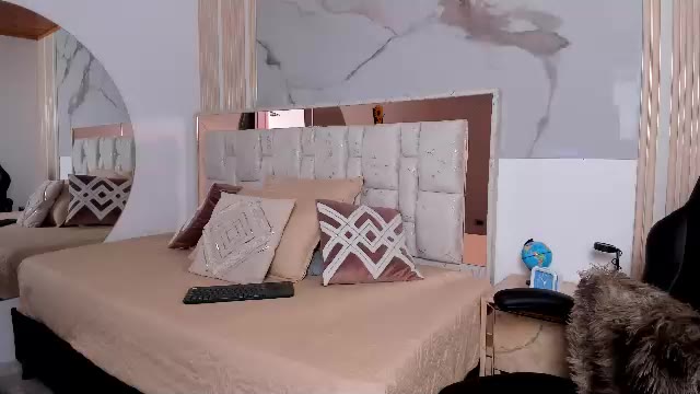 1naughty_milf — Chaturbate՝ լուսանկարներ և պրոֆիլ