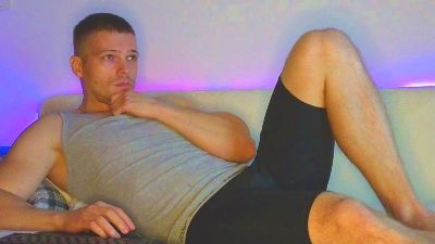 julianturner, вебкам модел на Cam4: слике