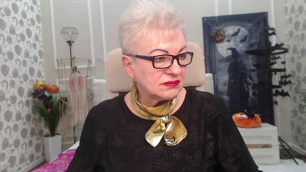 kaylesmoll, webcam model na XloveCam: slike