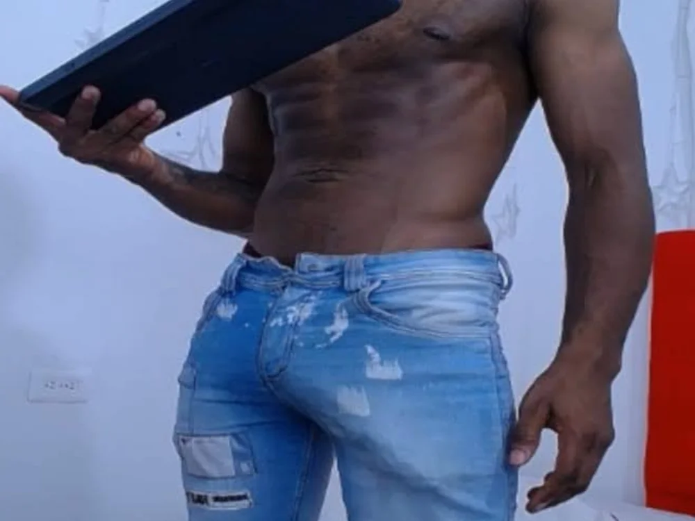 break9inch, webcammodel på Stripchat: fotos