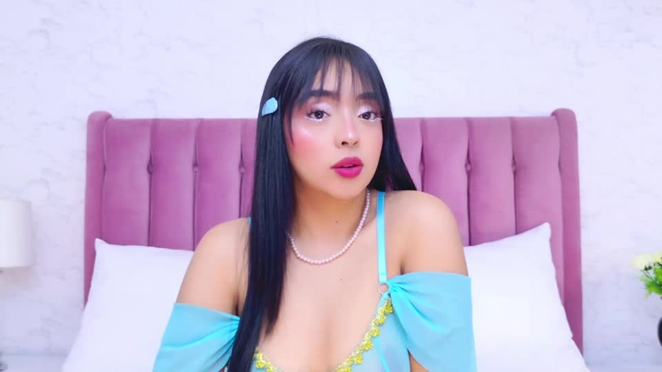 victoriakross, webcam-malli (XloveCam): kuvat