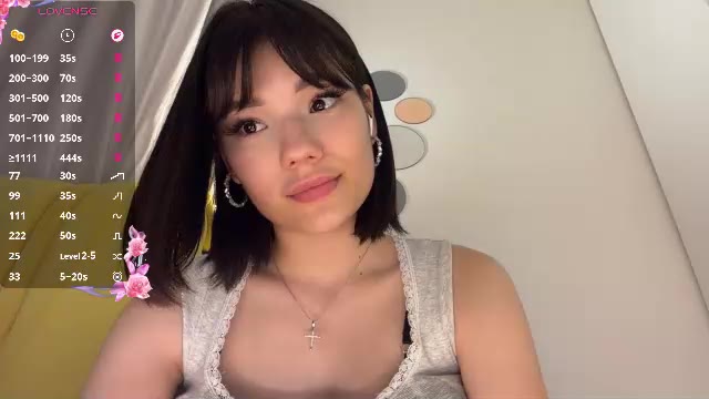 Preview photo of webcam model linhtadt on Chaturbate