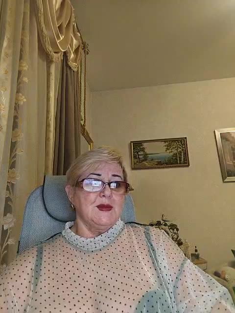 karinkasweet — BongaCams: ფოტოები და პროფილი