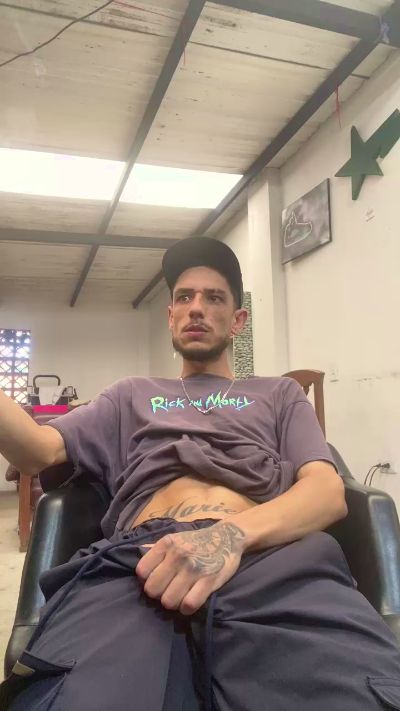 Preview photo of webcam model 23powercm on Cam4