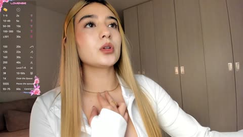 im-mave, modèle webcam BongaCams : photos