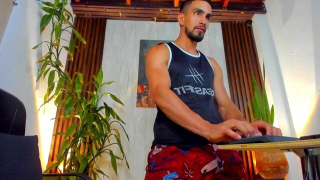 ryan-doyle — Flirt4Free वेबकैम मॉडल: फ़ोटो