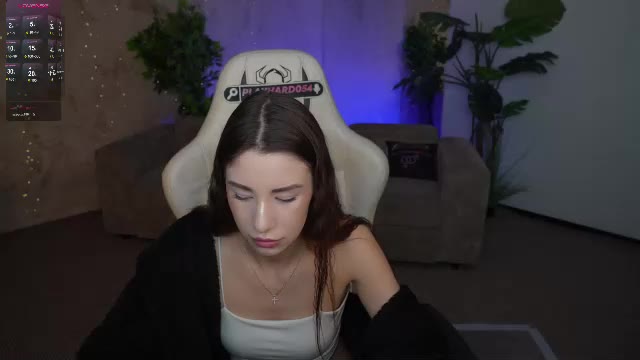 bright_diamonds_054 (Chaturbate): nuotraukos, profilis