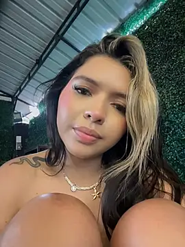 LolliePopsXXX – Webcam-Modell auf Stripchat
