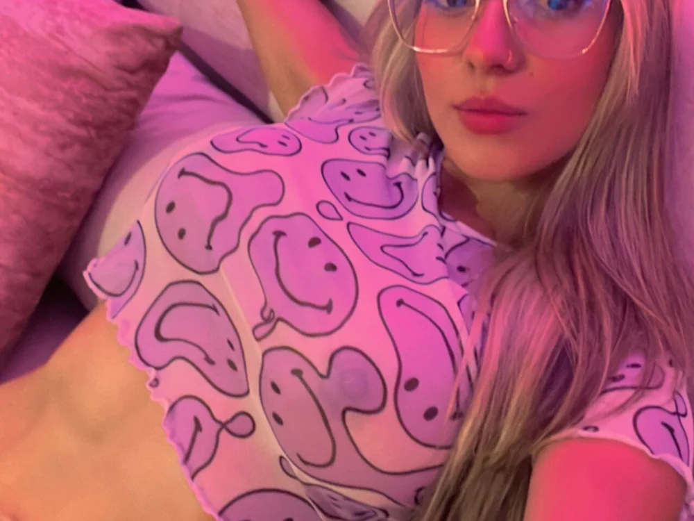 chloerossi (Stripchat): foto un profils
