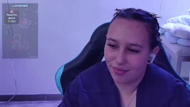 skarlet_adams, webcammodell på Chaturbate: bilder