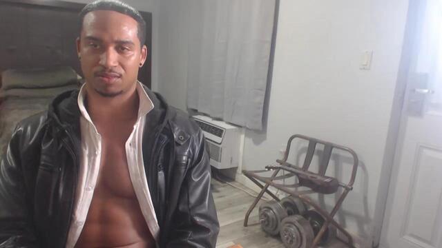 devon-adam, webcammodell på Flirt4Free: bilder