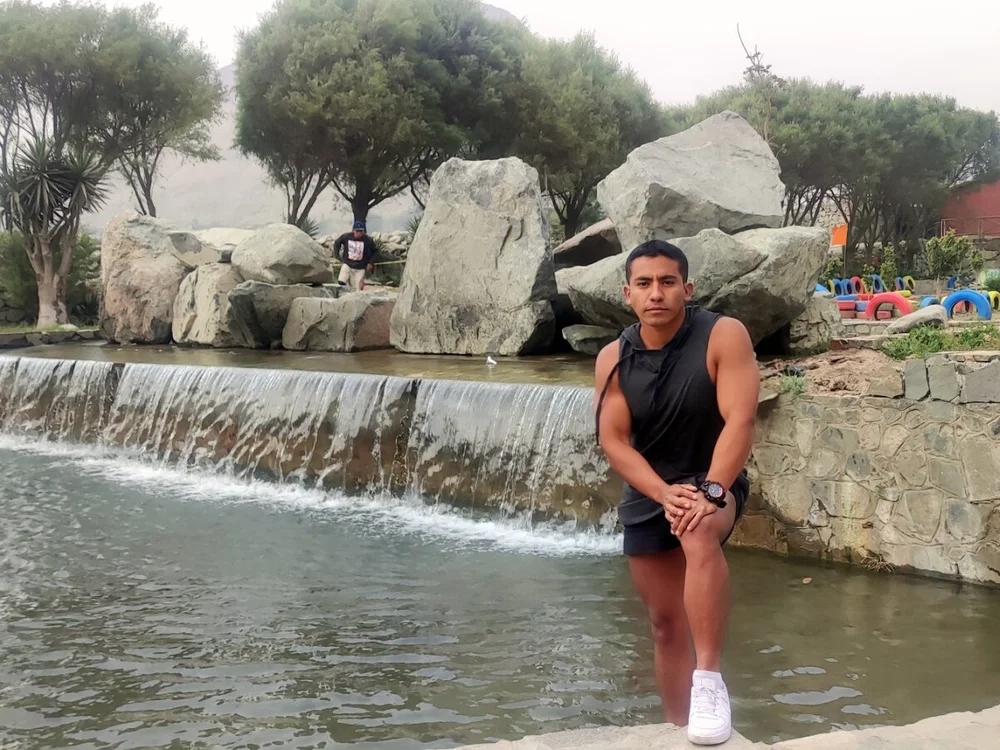 Alexismav (Stripchat): foto un profils