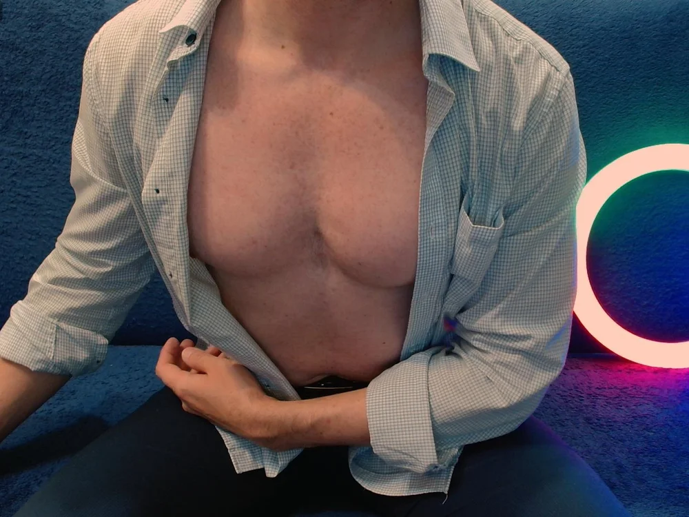 sasha_nik — Stripchat: ფოტოები და პროფილი