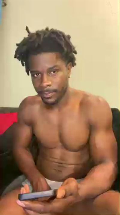 Preview photo of webcam model superkinghot on Cam4