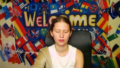 crstella (Cam4): nuotraukos, profilis