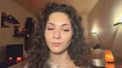 arvillacharity: عارضة كاميرا ويب على Cam4