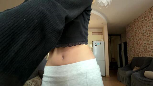Preview photo of webcam model natalia-boenisch on Flirt4Free