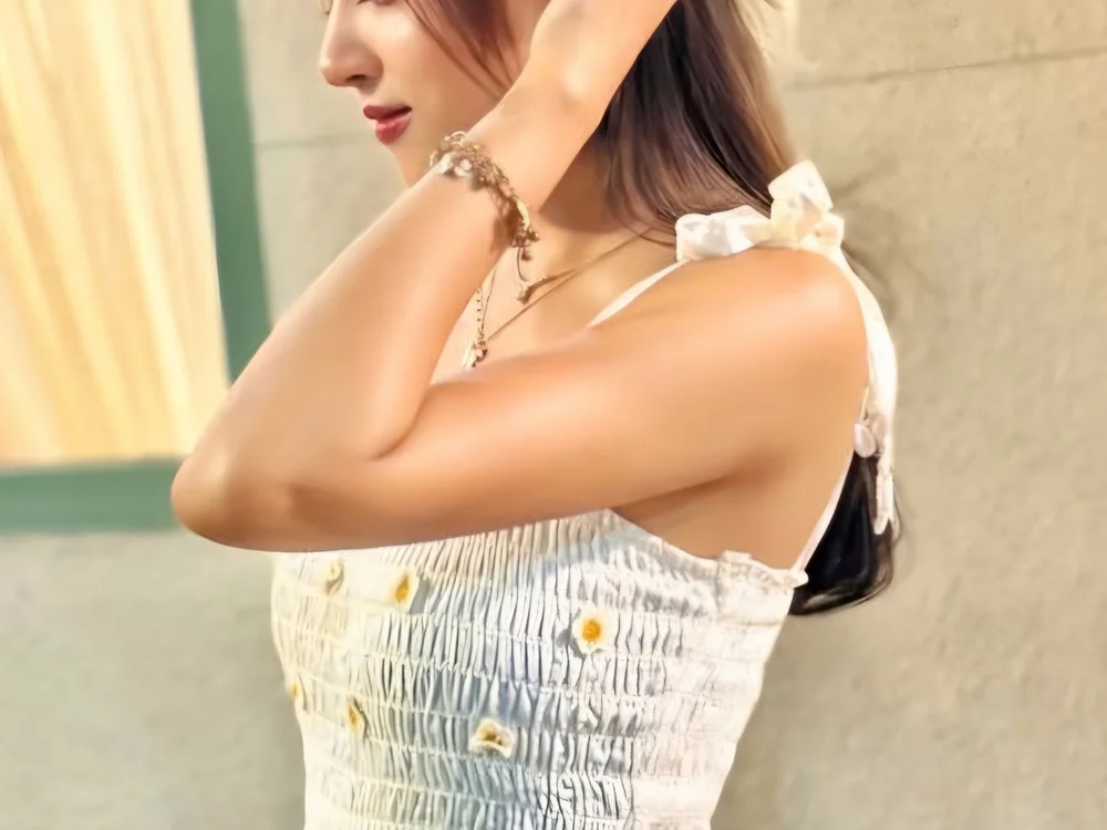 Preview photo of webcam model sneha_babe on Stripchat