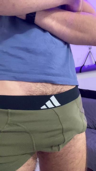 reedtwink na Cam4: fotky a profil