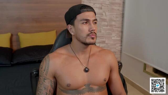 aron-bolt (Flirt4Free): fotod ja profiil