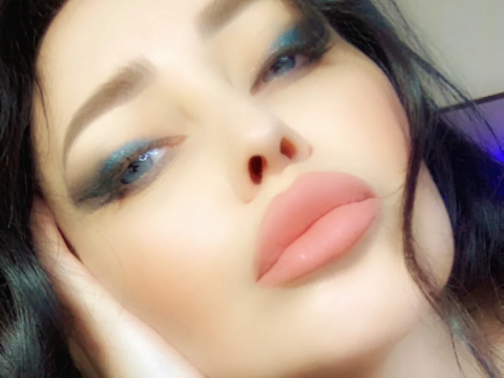 NaomiBlack35 — Stripchat वेबकैम मॉडल: फ़ोटो