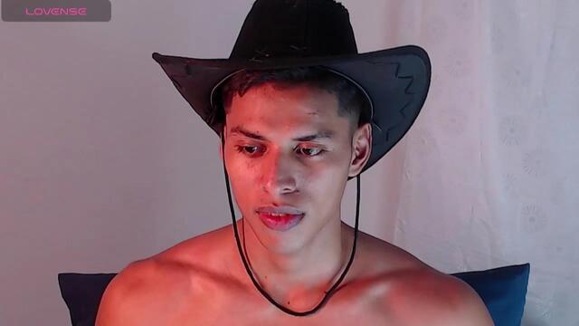 ulises-brown — Flirt4Free՝ լուսանկարներ և պրոֆիլ
