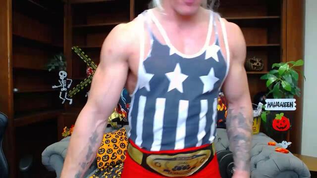 Preview photo of webcam model paul-morisette on Flirt4Free