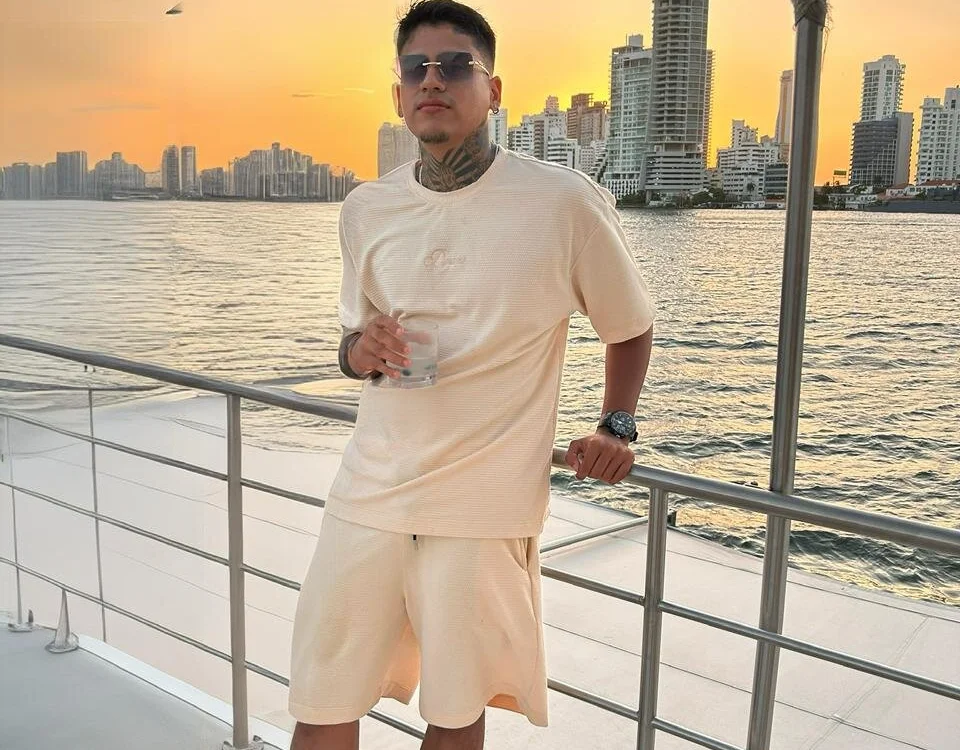 sweetlatinoboy – уебкам модел в Stripchat: снимки
